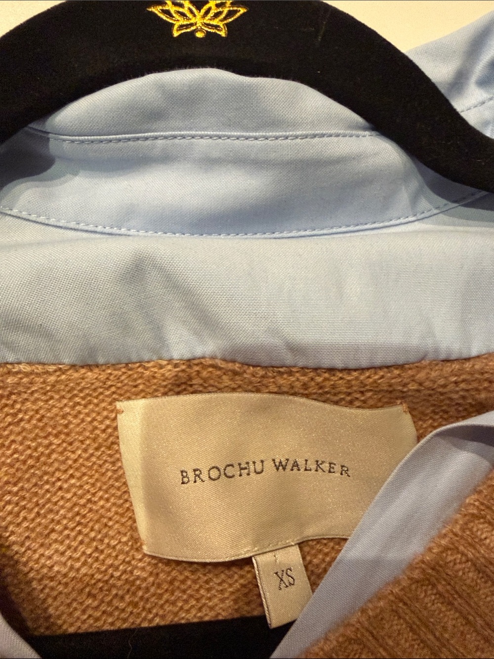 Brochu Walker Camel Sweater with Light Blue Lining Collar Shirt - Picture 2 of 9